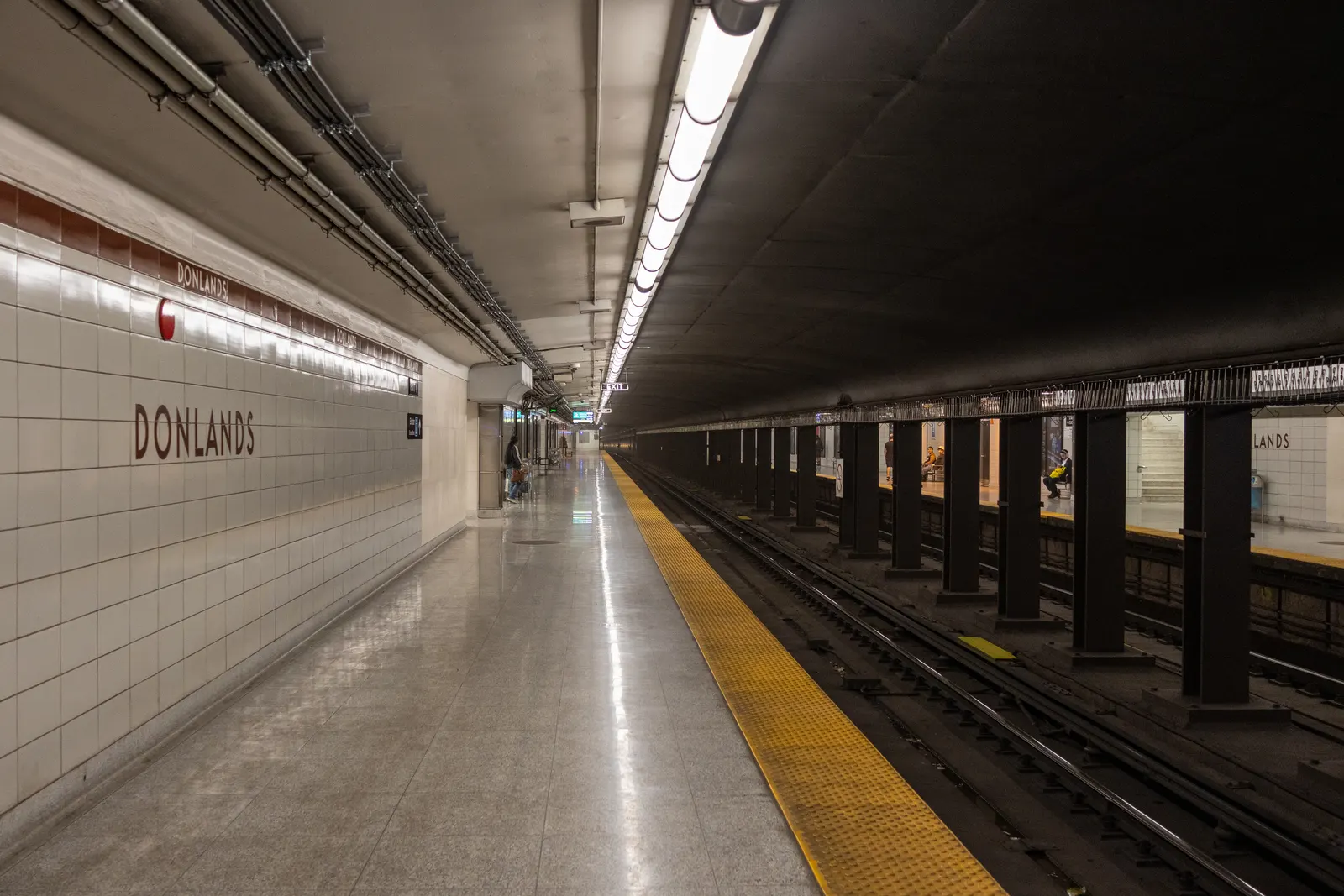 Platform at Donlands station for Eastbound to Kennedy