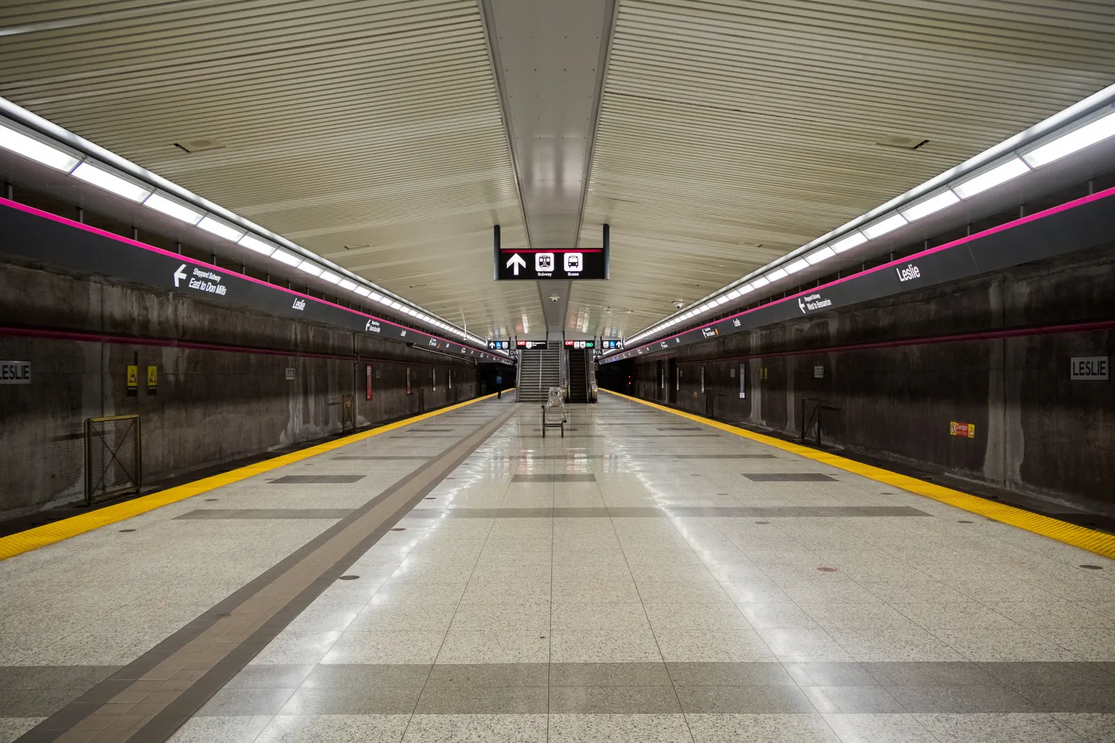 Leslie Station Platform, November 2021